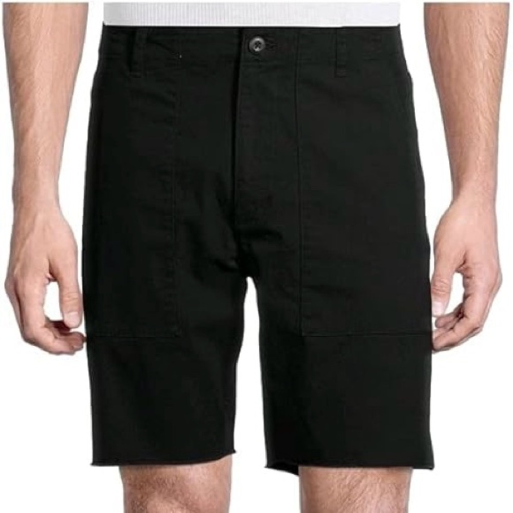 No Boundaries Men’s Black Utility Shorts - Size 34